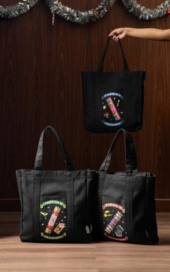 Thesilversky Hogwarts Holidays Harry Potter Christmas Totebag Gift | Tas Hadiah Natal Official